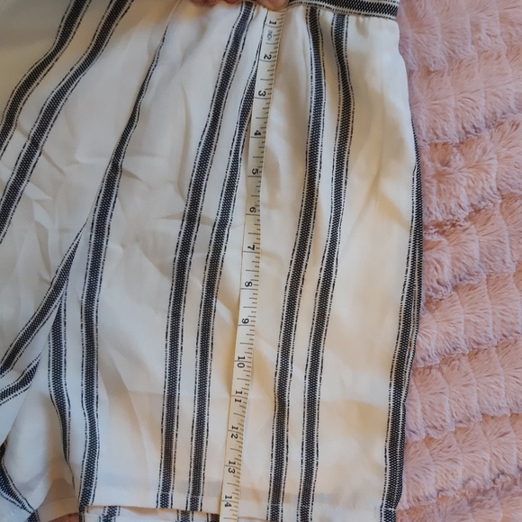 Striped Romper - Picture 4 of 6